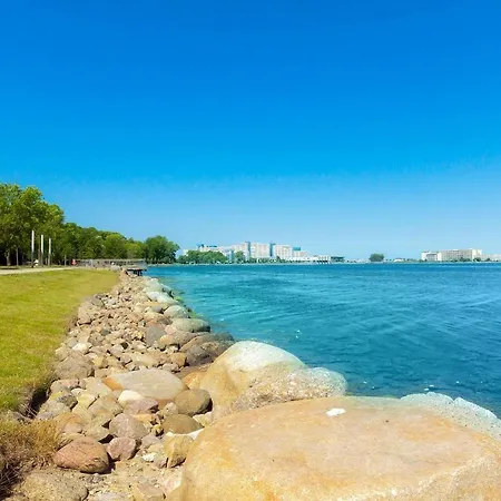 P03-002 * ハイリゲンハーフェン