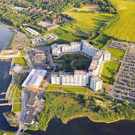 P03-002 アパート *